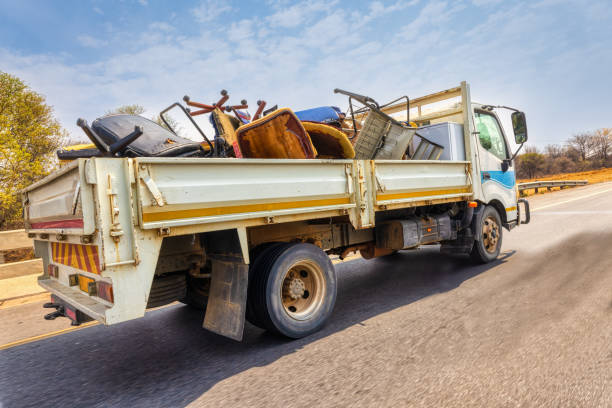 Best Yard Waste Removal  in Long Grove, IA